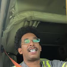 Why does it show my husband's prestige master 8 like that n not 64 like he  is