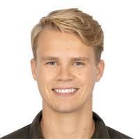 Isaac Huff's Instagram, Twitter & Facebook