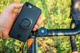It is beneficial for those who are using with its 360 rotation mode, you can easily adjust your phone at any angle for a beautiful experience. Quad Lock Bike Kit Test Out Front Mount Test Holds Stable On The Bike