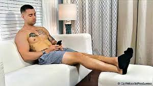 The Attractive Tease Kc Entices You With His Delectable Feet In Gay Fetish  Video - XXXBP
