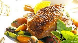 L'anatra arrosto è un piatto squisito adatto per le festività, per i pranzi della domenica o una cena speciale con gli amici, la preparazione delle. Anatra Arrosto Con Salsa All Arancia Ricetta Ricette Anatra Arrosto Idee Alimentari