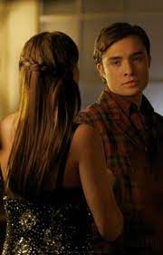 Blair Waldorf Photo Blair Waldorf Stlls Hq Season 2 In 2021 Gossip Girl Hairstyles Braided Hairstyles Updo Hair Styles