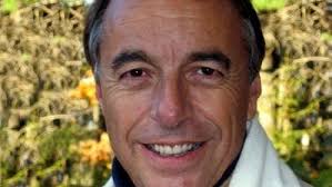 Tim Sample brings his humor to the Opera House