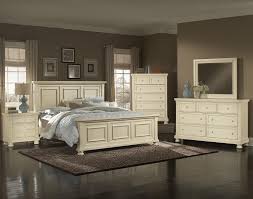 Reflections 536 By Vaughan Bassett Ivan Smith Furniture Vaughan Bassett Reflections Dealer Furniture Home Storage Footboard
