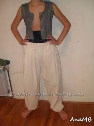 Here Is One Very Simple Costume I Made This For Children S Play At School But It Could Be Used For H Aladdin Costume Diy Aladdin Costume Aladdin Costume Kids