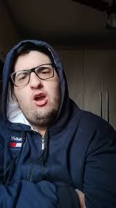 Pac-Man Vence: Frutas, Poderes e Caixas! Veja a Ação!