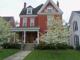 House At 508 E Main Street Georgetown Kentucky Built In 1884 Victorian Homes Georgetown Old Houses