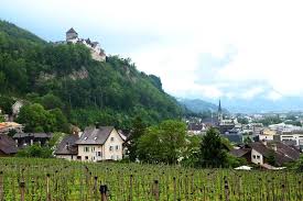 Die stadt ist sitz der staatsregierung und des erzbistums vaduz. Reisefuhrer Vaduz Liechtenstein Entdecken Sie Vaduz Mit Easyvoyage