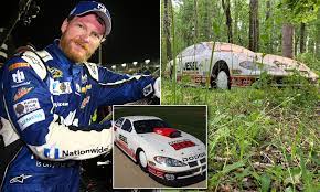 The driver can be seen lying motionless several meters away by a fence, while two carjackers climb out of the car and are apprehended. Retired Nascar Driver Dale Earnhardt Jr Finds Lost Vintage Car In His Racecar Graveyard Daily Mail Online