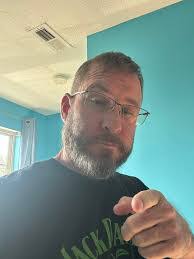 Beverly Ballou's Instagram, Twitter & Facebook