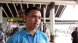 Lowongan porter bandara soekarno hatta gaji porter bandara di solo. Airport Helper Fokus Tugas Kami Kini Membantu Penumpang Kumparan Com