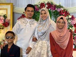 Inilah beberapa vitamin alami yang dapat merawat kecantikan anda secara alami. Fitri Haris Nikah Pengurus Sendiri Selepas 3 Kali Menduda Solat Istikharah Hanya Nampak Wajah Dia Hiburan Mstar