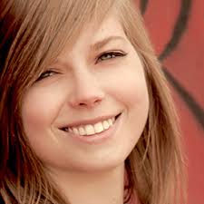 Lauren Lanigan's Instagram, Twitter & Facebook