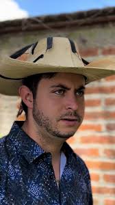 Don Silverio Gaitan Uribe y Don Wicho en el Cerrito Rancho