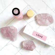 🎉🎉🎉 DEAL ALERT⠀⠀⠀⠀⠀⠀⠀⠀⠀ ⠀⠀⠀⠀⠀⠀⠀⠀⠀ I'm still here! It's just been super  quiet here