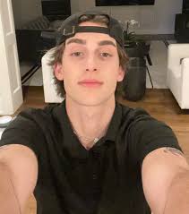 Heart Eyes for Guys 😍 (@hearteyesforguys) • Instagram photos and videos