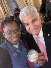 Marie-Claire Perez Hammerschlag (Marie On Heart) (@MarieOnHeart)