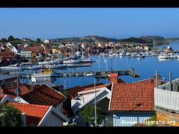 Így találnak rá a holtan is gyönyörű alexre, akiről csakhamar kiderül. Fjallbacka Il Borgo Di Ingrid Bergman E Camilla Lackberg Youtube