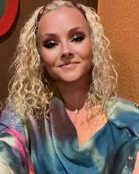 Rita Batchelor's Instagram, Twitter & Facebook