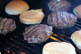 Grilled Homemade Pizza Burger Recipe Cully S Kitchen