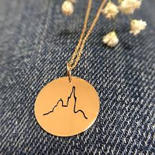 Medaille Notre Dame De La Garde Maison La Couronne Medaille Medaille Bapteme Dame