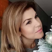 Daniela Arapi (@arapi.daniela) · Instagram 照片和视频