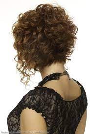 Short Curly Bob By Carla Makowski Hair Styles Short Curly Haircuts Curly Hair Styles