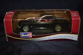 It comes in silver smoke gray. Sold Price Revell 1 18 Scale 65 Mustang Hardtop Diecast Model Car January 3 0118 6 00 Pm Mst