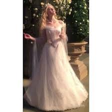Elle Fanning Aurora Off The Shoulder Tulle Wedding Dress In Movie Maleficent 2 In 2020 Disney Wedding Dresses Fantasy Dress Dresses
