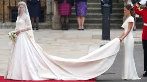Jede frau hat ihren individuellen anspruch, eigene vorstellungen und wünsche an das. H M Verkauft Im Grunde Das Hochzeitskleid Von Kate Middleton Fur 150 Hochzeitszeit