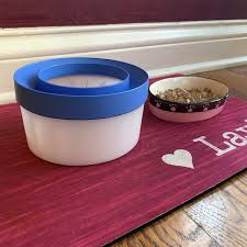 The most common dog water bowl mat material is ceramic. No Spill Dog Water Bowl Mo Bowl By Lynktec