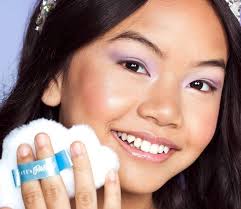 Petite 'n Pretty Cloud Fluff Shimmer Body Puff