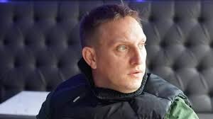 Wycombe boss and band frontman Gareth Ainsworth ready to rock struggling  Aston Villa in the FA Cup