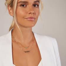 Rounded Corners Bar Plate Yellow Gold Link Necklace