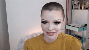 CHEK Upside: Nanaimo make-up artist's social media stardom lands her in  Superbowl commercial