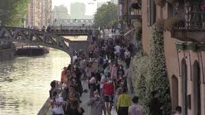 Il padre di briony, cecilia e leon, spesso assente a causa del suo lavoro. Cecilia Strada Un Aumento Dei Contagi Non Sara Colpa Dei Pirla Ai Navigli Ma Degli Incompetenti In Regione Lombardia Cagliaripad
