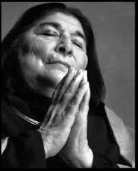 The black one), was an argentine singer who was popular throughout latin america and many countries outside the. Who Is Mercedes Sosa Dating Mercedes Sosa Boyfriend Husband