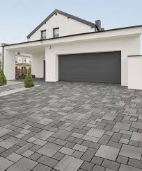 Renzo Pflaster Zufahrt Kleiner Hinterhof Terrasse Hinterhof Terrassen Designs Zufahrt
