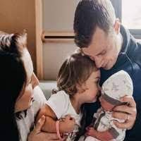 You will find below the horoscope of jon scheyer with his interactive chart, an excerpt of his astrological portrait and his planetary dominants. Jon Scheyer Birthday Real Name Age Weight Height Family Contact Details Wife Children Bio More Notednames