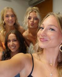 Adding this to the list of my favorite moments in Knox🧡🧡🧡