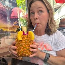 Emily Galbreath (@mealyeye)