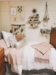 30 Gorgeous Boho Dorm Room Ideas To Make Your Roommates Jealous College Dorm Room Decor Dorm Room Inspiration Dorm Room Designs