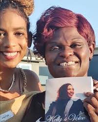 Kelly Whitfield's Instagram, Twitter & Facebook