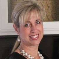 Heidi Ledoux's Instagram, Twitter & Facebook