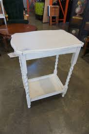 See more ideas about duncan phyfe table, duncan phyfe, furniture makeover. Vintage Painted Duncan Phyfe Style Clover Table And Barley Twist Table