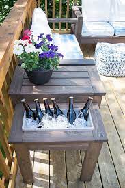 Diy Outdoor End Table With Built In Planter Or Ice Bucket Outdoor End Tables Diy End Tables Diy Outdoor Furniture