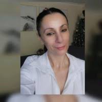 90+ perfiles de «Samia»