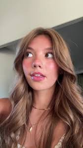 Leah Robison (@leahrobison8)