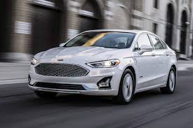The same goes for mini cooper se. 2019 Ford Fusion Refreshed And Ready For New York Debut News Cars Com