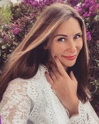 Sandra Kirschner's Instagram, Twitter & Facebook